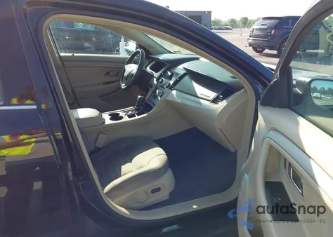 2014 Ford Taurus Se z USA, uszkodzony, nr VIN 1FAHP2D83EG178449